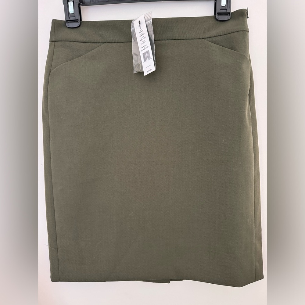 SALE $190 Theory MANGO Skirt Sz 0 With Side And Back Pockets Color Army Green